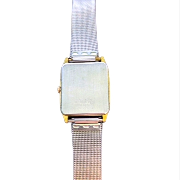 Seiko Gent's Quartz Ultra Thin Dress Watch - Picture 8 of 8